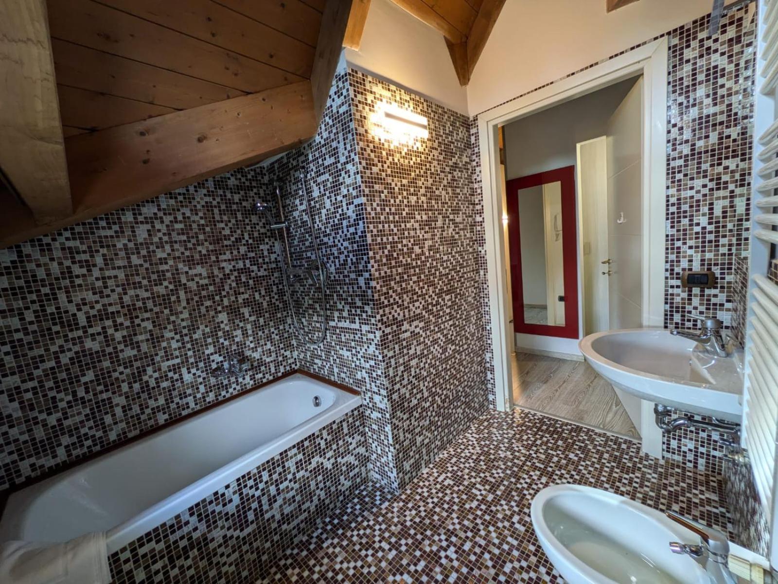 Elegante E Indipendente Lägenhet Riccione Exteriör bild